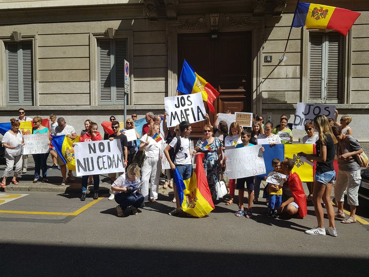 По всему миру прошли протесты молдавской диаспоры. Фото: Facebook