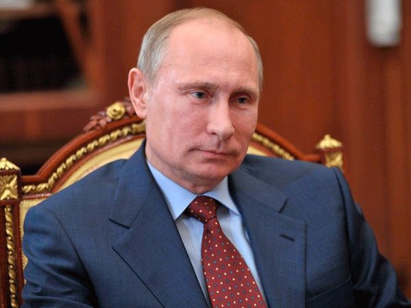 Путин пообещал, что Россия будет адекватно реагировать на попытки извне ослабить ее позиции на международной арене.   Фото: anti-maidan.com