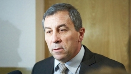 Lupu este bănuit de procurori de abuz de serviciu, determinare la depunerea declaraţiilor mincinoase şi vânat ilegal. 