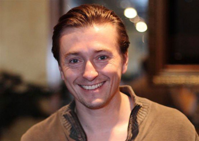 Actorul Serghei Bezrukov și-a scos în public noua iubită. Foto: super.ru