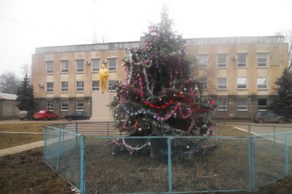 В городской администрации огорчены поведением граждан.