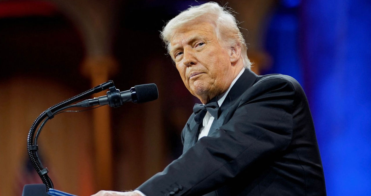 Trump afirmă că Rusia este implicată în activități dăunătoare și a prelungit o parte din sancțiuni.