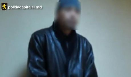 Un individ a fost reţinut după ce a furat un BMW parcat pe strada Calea Basarabiei din capitală. Foto: politiacapitalei.md