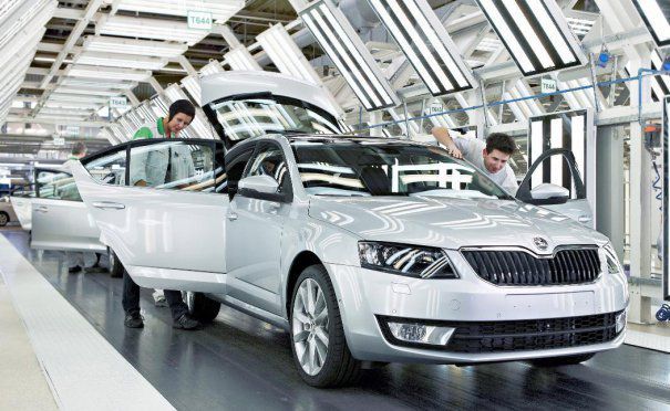 Probleme la Skoda. Angajații ameninţă cu greva. Foto: capital.ro