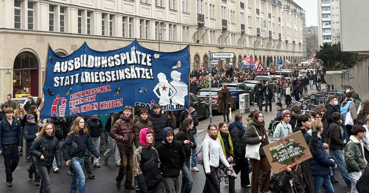 În Germania, elevii au ieșit la proteste împotriva reformei serviciului militar.
