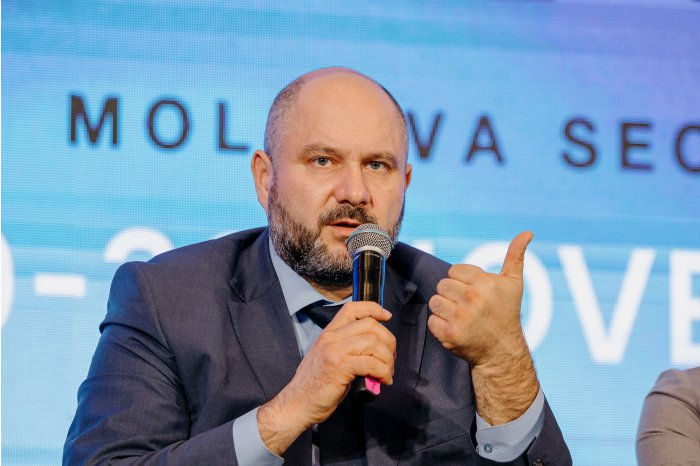 Parlicov: Creșterea eficienței energetice a clădirilor ar putea economisi o cantitate de energie.