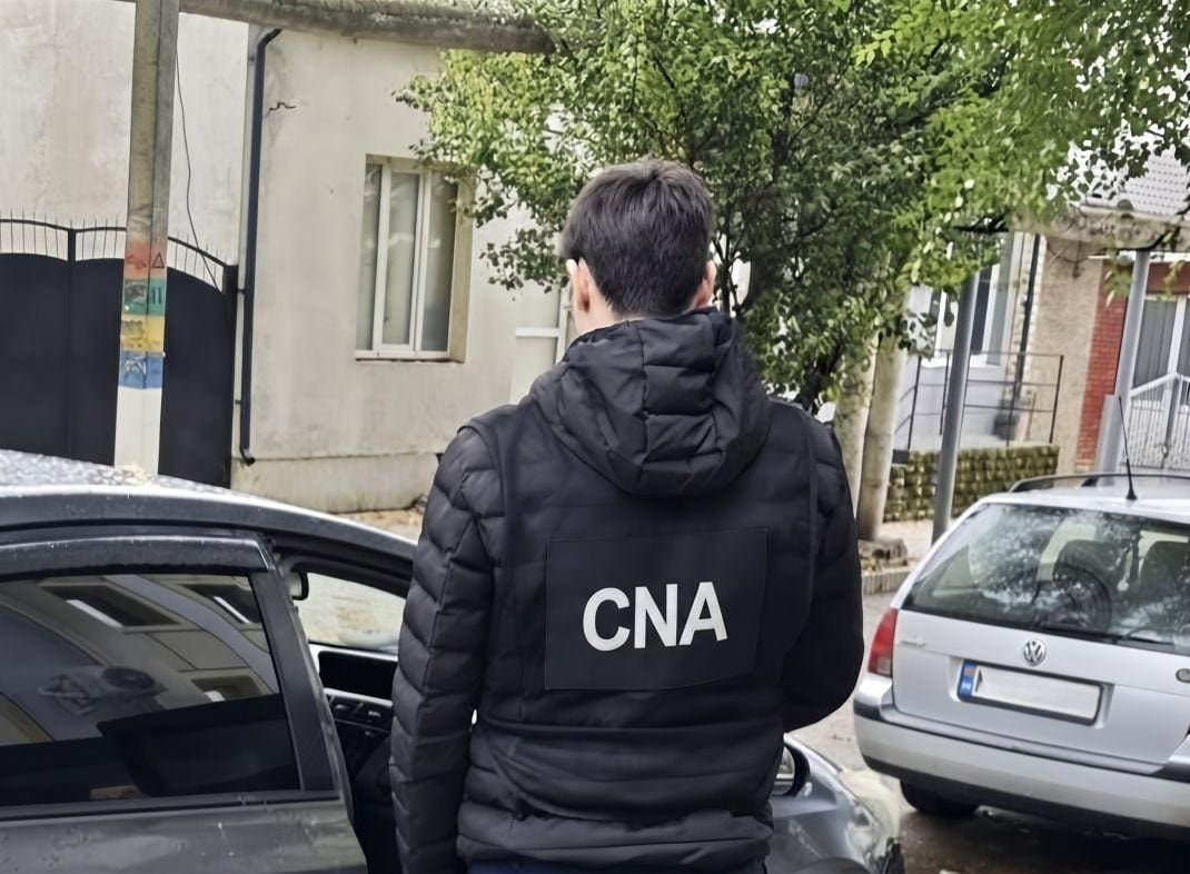 Житель Бельц обещал за деньги помочь с получением водительских прав: его задержали.