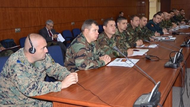 Efectivul Armatei Naţionale instruit în domeniul consolidării integrităţii în operaţiuni de menţinere a păcii. 