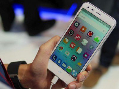 Устройство будет создано на базе местной операционной системы. Фото: gadget-smartphone.com