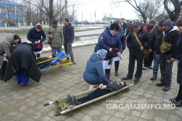 В Авдарме спасатели отработали меры по эвакуации при землетрясении.