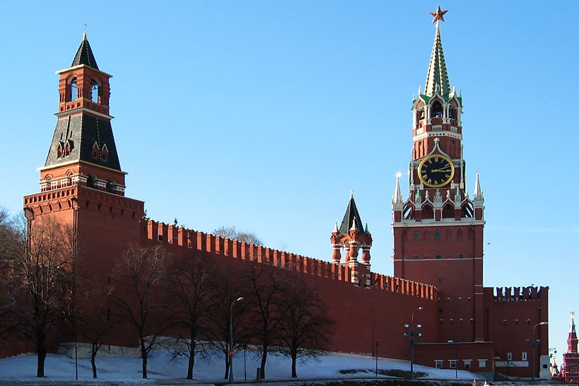Целью поездки будет решение вопроса поставок вина на российский рынок.