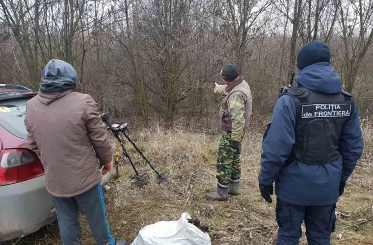 В приграничной зоне Молдовы задержаны двое мужчин с металлоискателями.