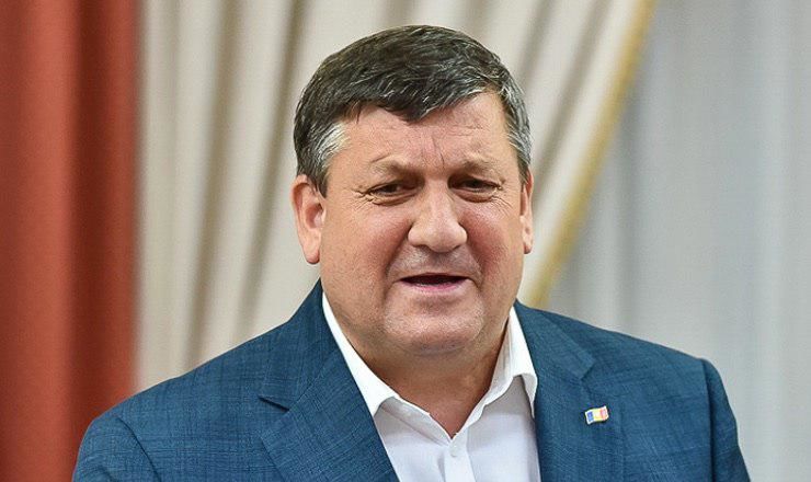 Экс-министр транспорта и члена прорумынской Либеральной партии Молдовы Юрий Киринчук.