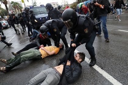 Власти региона ведут переговоры с представителями ЕС. Фото: Reuters