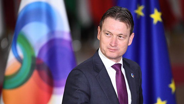 Глава МИД Нидерландов, солгавший о встрече с Путиным, ушел в отставку.