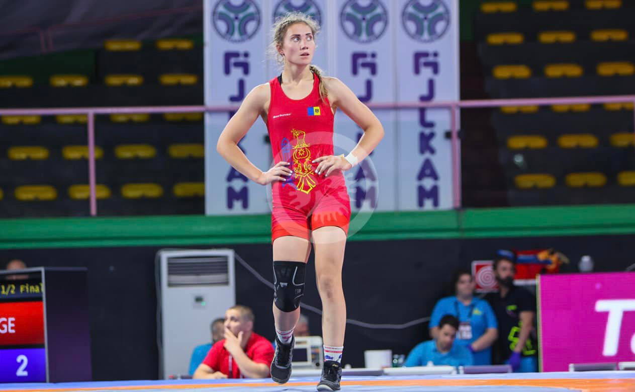 Михаэла Самоил вышла в финал чемпионата мира по борьбе.