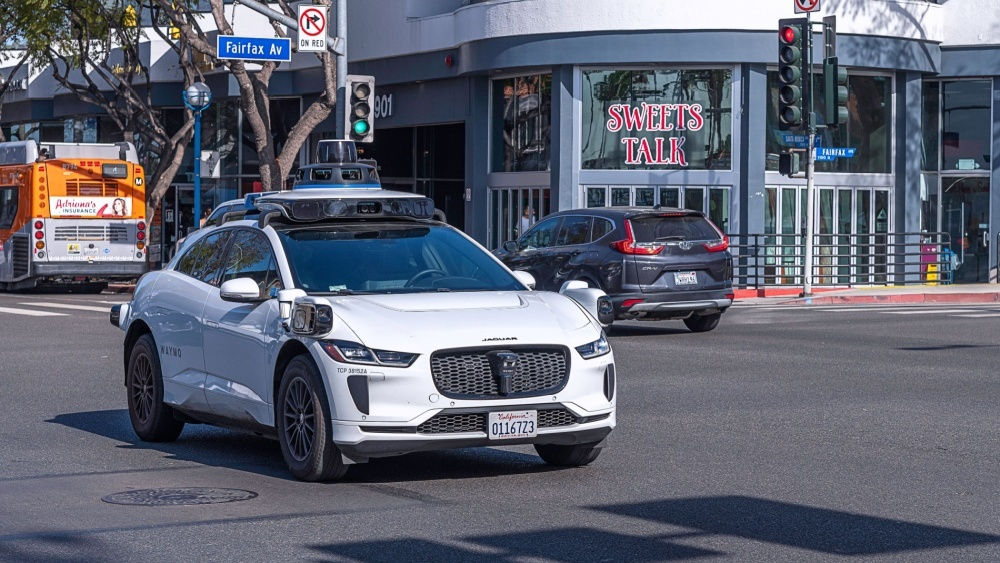 Țările europene au convenit asupra testării mașinilor autonome.