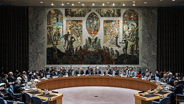 Россия начинает консультации в СБ ООН по отправке миротворцев на Украину.