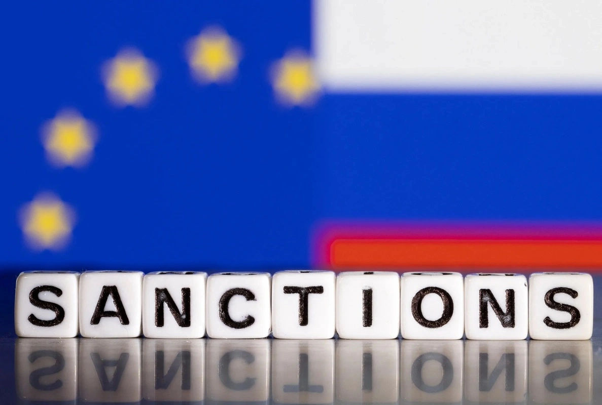 ЕС одобрил 17-й пакет санкций против России.