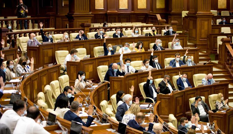 Парламент принял изменения в Закон о региональном развитии.
