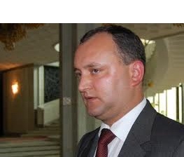 Социалисты уверены, что закон „О равенстве шансов” содержит положения, предусматривающие либерализацию гомосексуальных практик в РМ. Фото: vesti.md