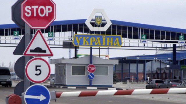 Также под запрет могут попасть оборудование для железных дорог.