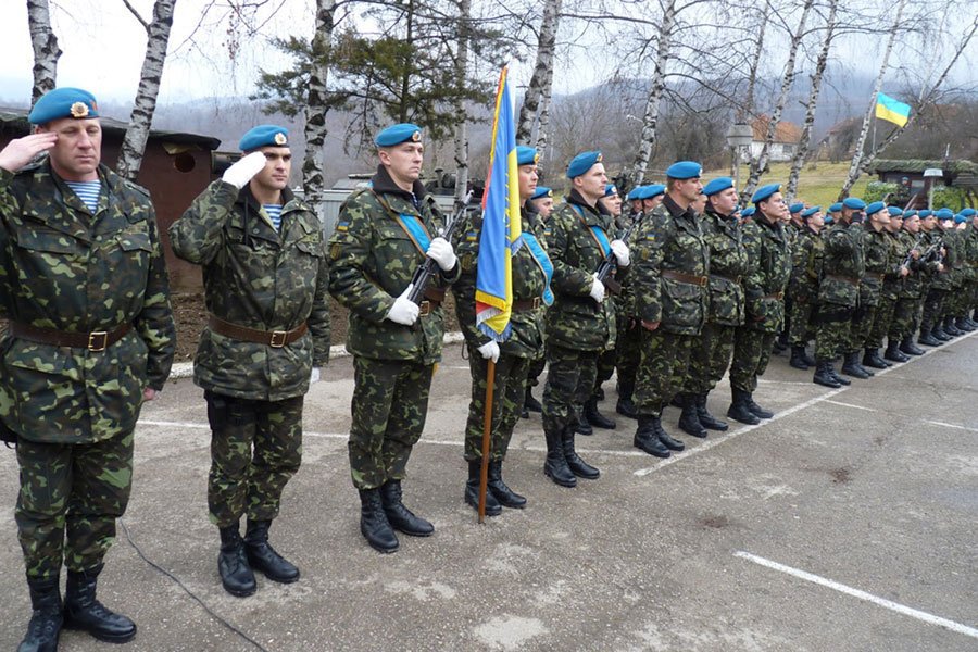 Военное положение Украина не примет, поскольку там совсем другие права и обязанности. Фото: zbroya.info