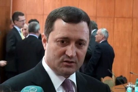 Филат сказал, что не сидел, сложа руки, в сложной ситации с Вanca de Economii. 