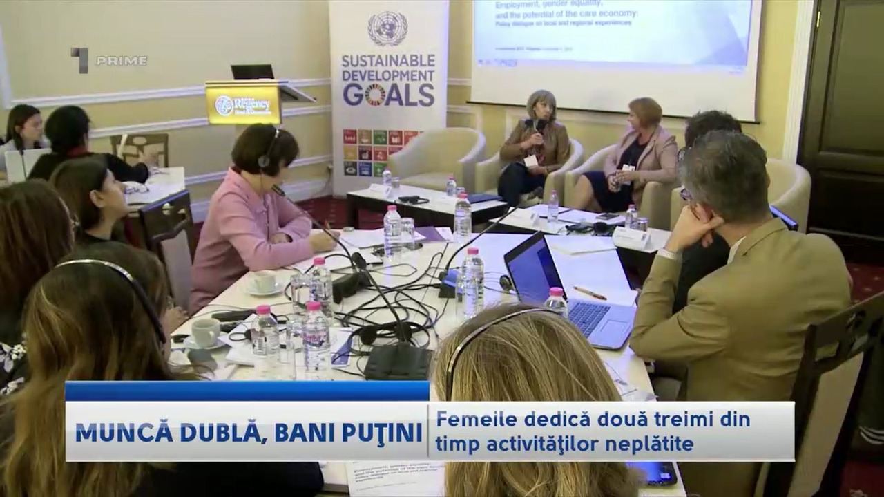 Muncă dublă pentru un salariu mizer. Femeile dedică două treimi din timp activităţilor neplătite. Foto: captura video