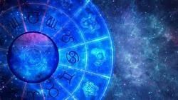 Рыбы сегодня разочаруются из-за контактов с новыми людьми. 