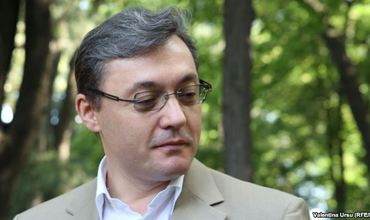 Zilele trecute în presă s-a scris că unii dintre deputați încă s-ar afla în vacanță peste hotarele țării.