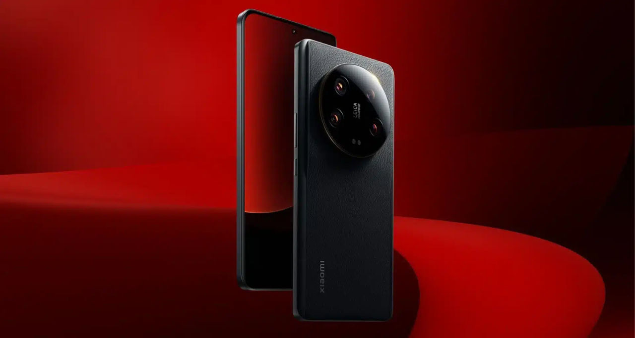 Xiaomi 13 Ultra стал бестселлером сразу после презентации и пропал из магазинов.