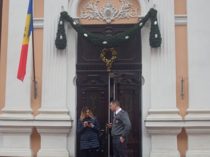 Drapelul Uniunii Europene a dispărut de pe clădirea Președinției Republicii Moldova. Foto: ziarulnational.md 