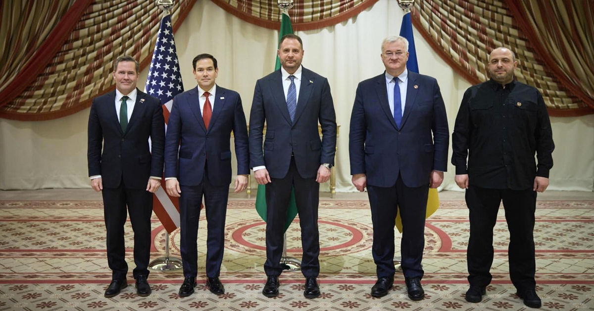 Kievul acceptă o încetare a focului de 30 de zile. Washingtonul va relua imediat ajutorul militar.