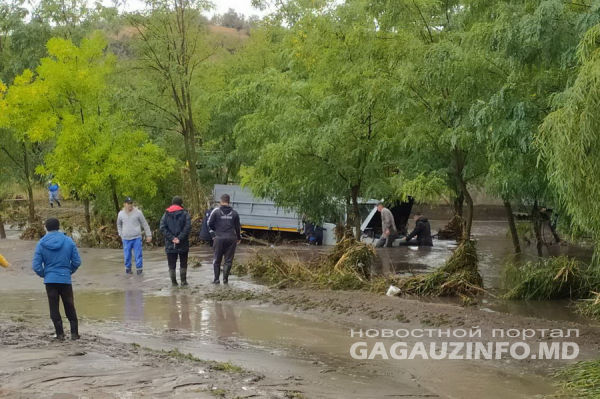 Ущерб от ливневых дождей в Дезгинже превысил миллион леев. Фото: gagauzinfo.md.