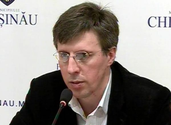 Ori primar, ori deloc. Asta spune Dorin Chirtoaca despre viitorul sau la primarie dupa alegerile locale din 14 iunie.