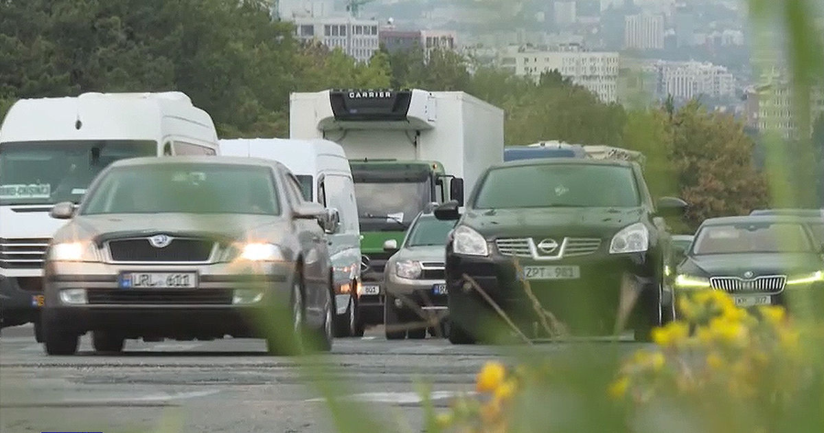 Străzile din Chișinău, transformate în furnicar odată cu începerea anului școlar.