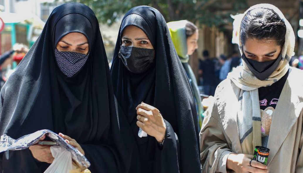 Purtarea necorespunzătoare a hijab-ului va fi pedepsită mai aspru în Iran, inclusiv cu moartea.