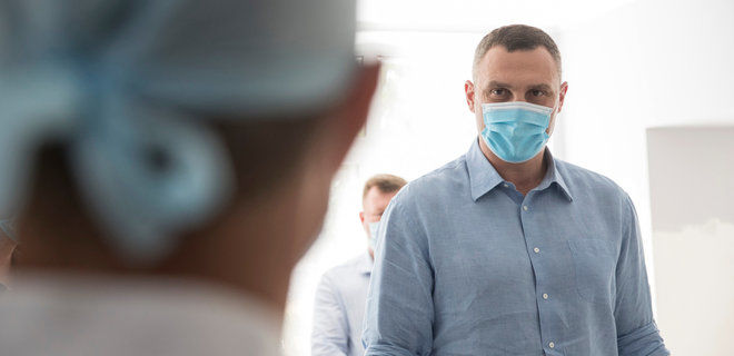 Заболевший коронавирусом Кличко рассказал о своем состоянии.