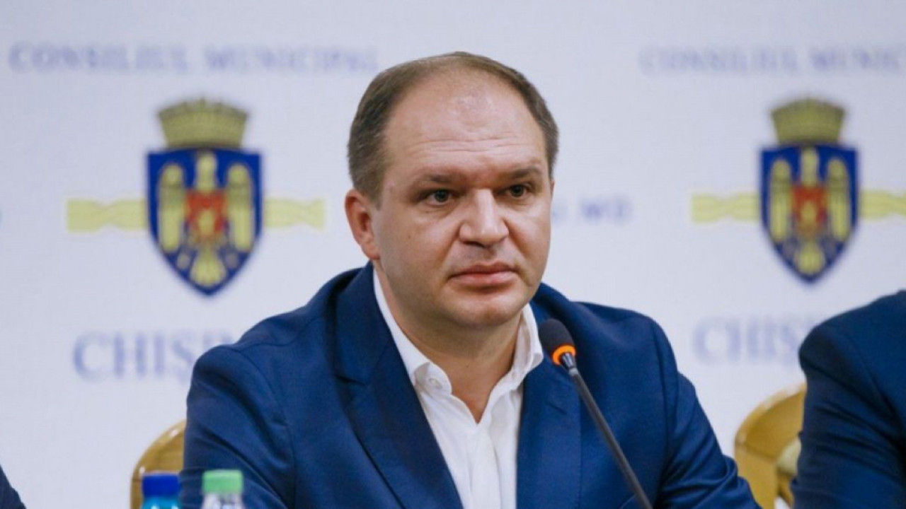 Мэр Кишинёва о критике Гросу: Политика не должна ставиться выше здоровья детей.