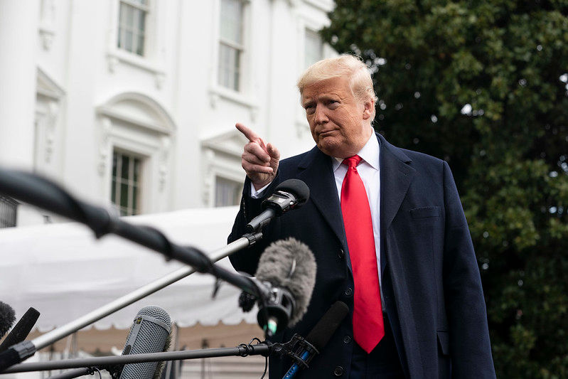 Экс-президенту США Дональду Трампу предъявят обвинения.