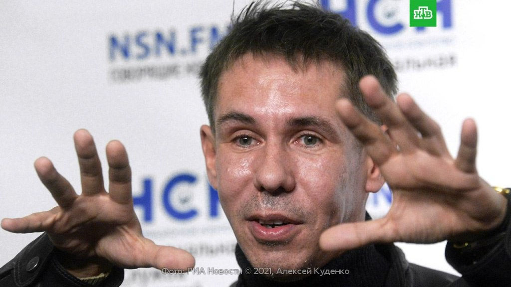 На Панина завели дело в РФ об оправдании терроризма за пост о взрыве на Крымском мосту.