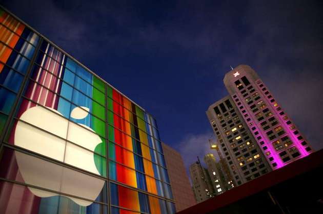 Apple cooperează cu autorităţile americane pentru depistarea hackerilor.