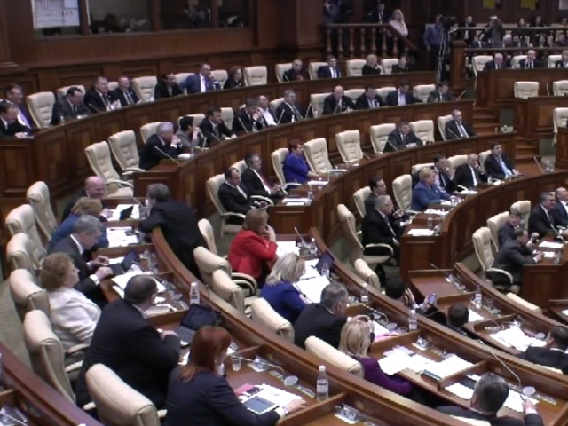 Deputatii comunisti au aparut cu declaratii surprinzatoare.