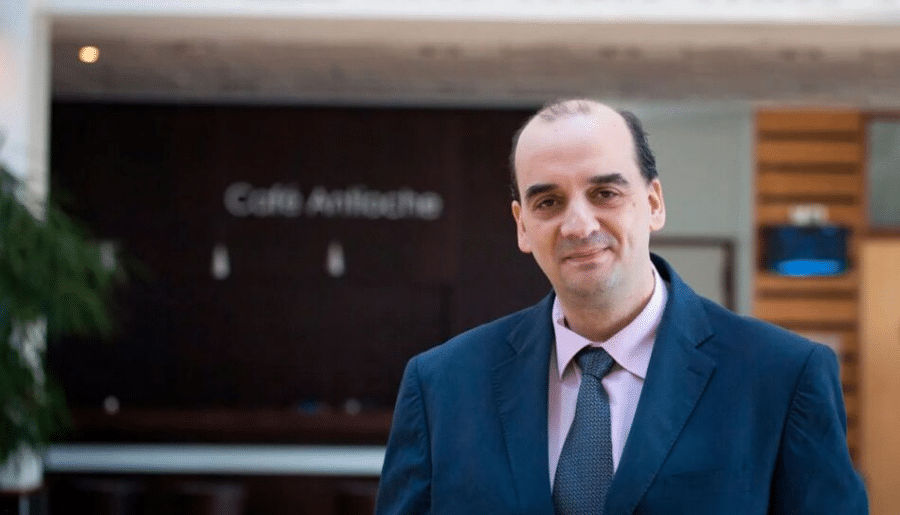 Medic cardiolog: Țările UE ajută fumătorii să treacă la alternative mai puțin dăunătoare.