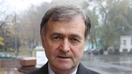 Membrul Consiliului de reformare al Partidului Liberal(PL), şeful fracţiunii PL, Ion Hadârcă  susţine că nu e clar care sunt motivele deciziei Curții Constituționale.