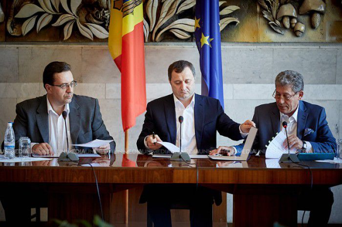 În ce condiții va supravieţui alianța de guvernare. Foto: unimedia.info