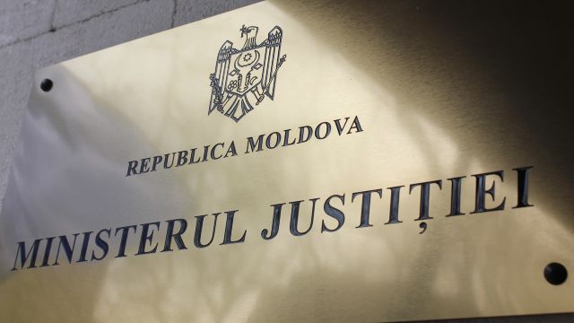 Ministerul Justiției nu mai are nevoie de mai mulți angajați? Numărul de unități nu va mai fi majorat, ci micșorat