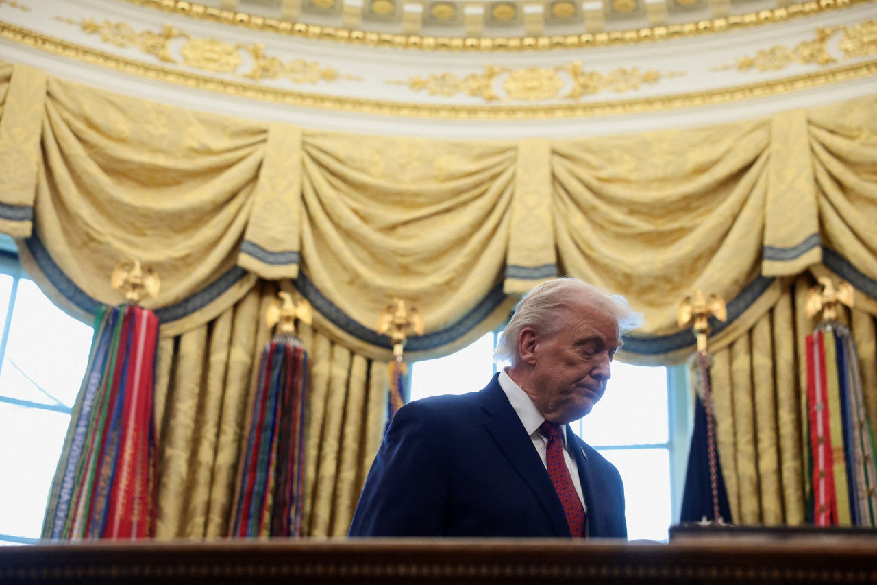 Трамп запретил въезд в США гражданам Сирии и других стран.