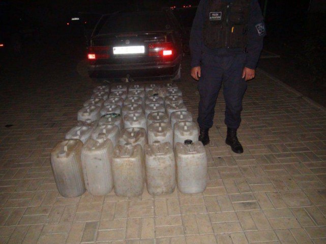 Спирт изъят, полиция продолжает вести следствие по данному делу.